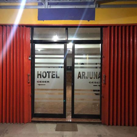 Hotel Arjuna Baturaja  ภายนอก รูปภาพ